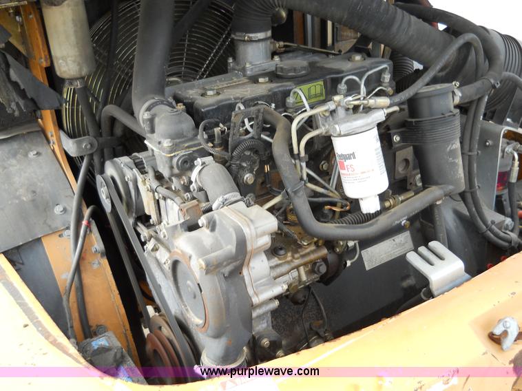 image for item 7762 2002 Case 321D wheel loader