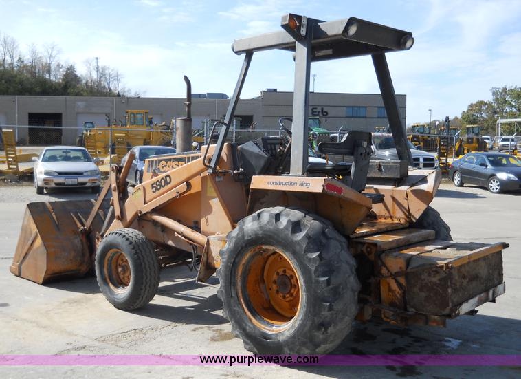 image for item 7763 1981 Case 580D loader