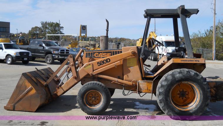 image for item 7763 1981 Case 580D loader