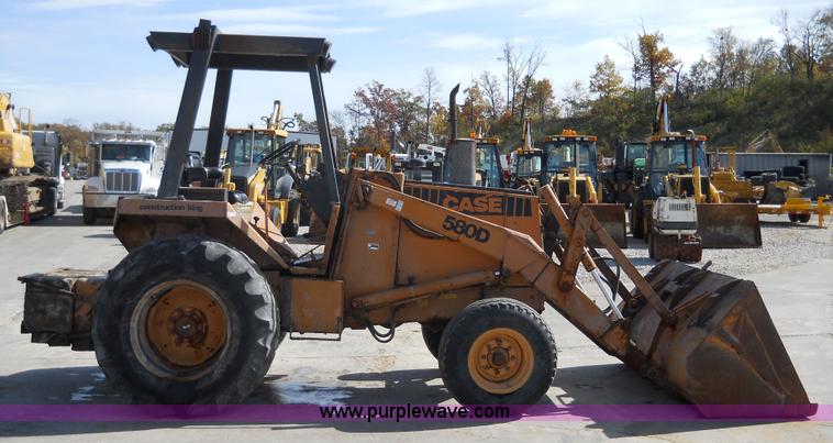 image for item 7763 1981 Case 580D loader