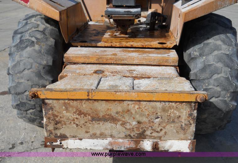 image for item 7763 1981 Case 580D loader