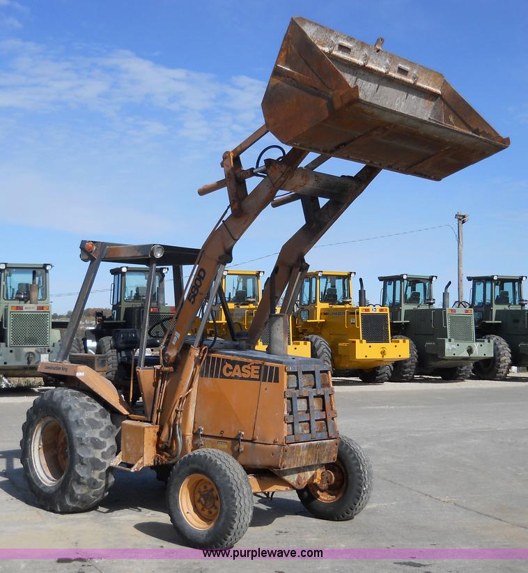 image for item 7763 1981 Case 580D loader