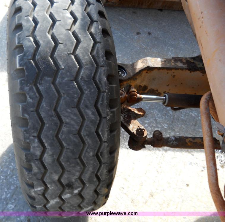 image for item 7763 1981 Case 580D loader