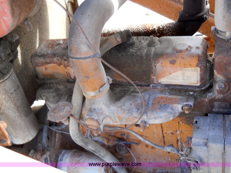 image for item 7763 1981 Case 580D loader