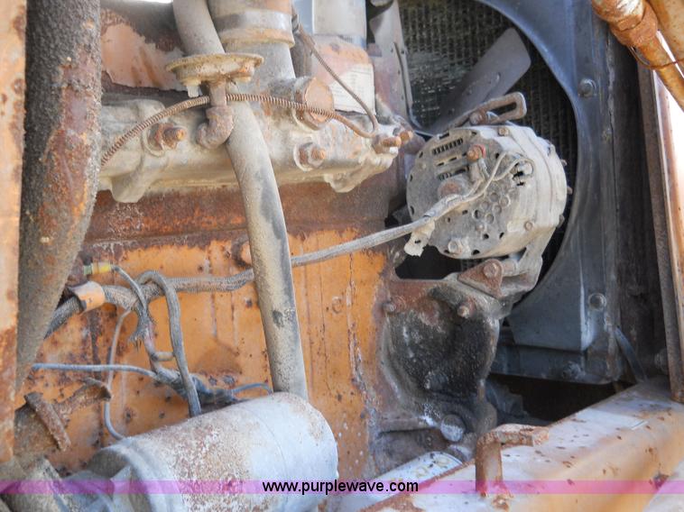 image for item 7763 1981 Case 580D loader