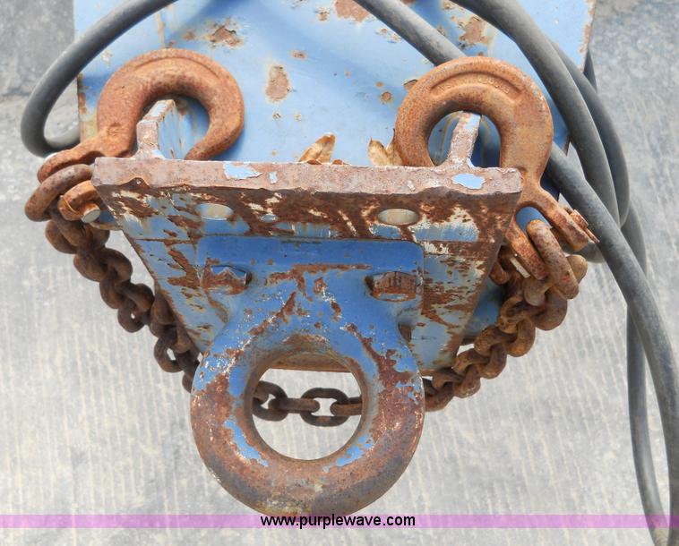 image for item 7764 1995 Trail King TK40 24' trailer