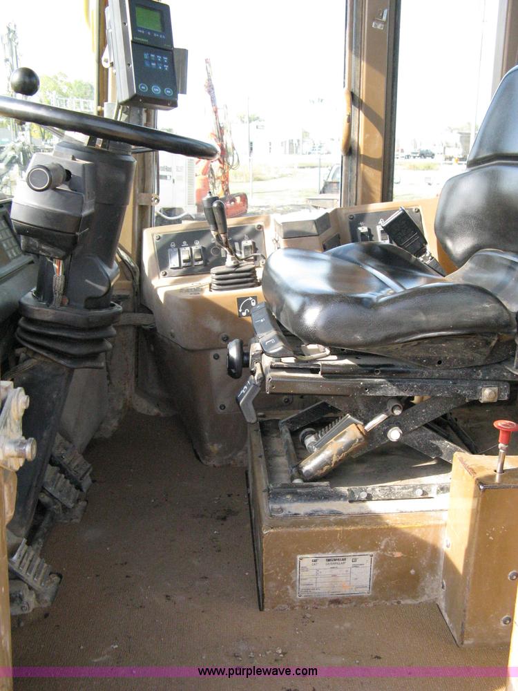 image for item 8043 1994 Caterpillar 960F wheel loader