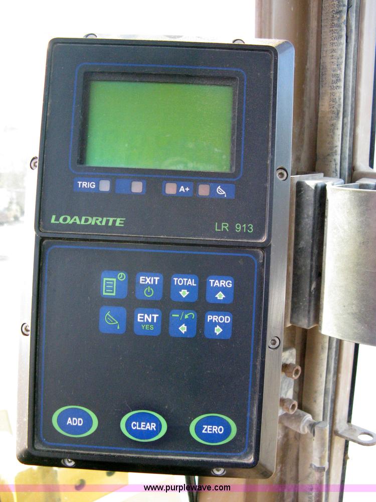 image for item 8043 1994 Caterpillar 960F wheel loader