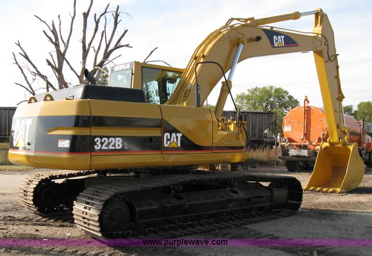 image for item 8044 1998 Caterpillar 322BL excavator