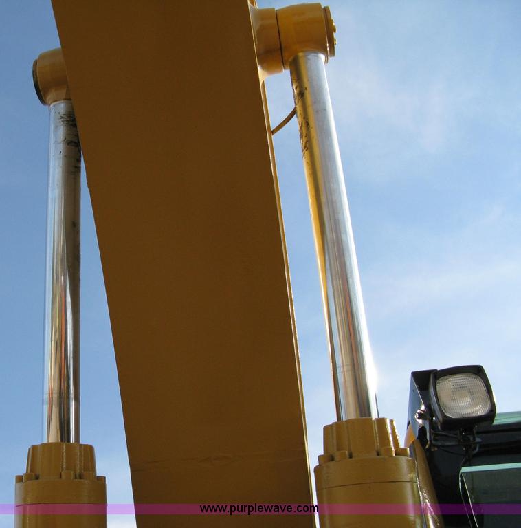 image for item 8044 1998 Caterpillar 322BL excavator