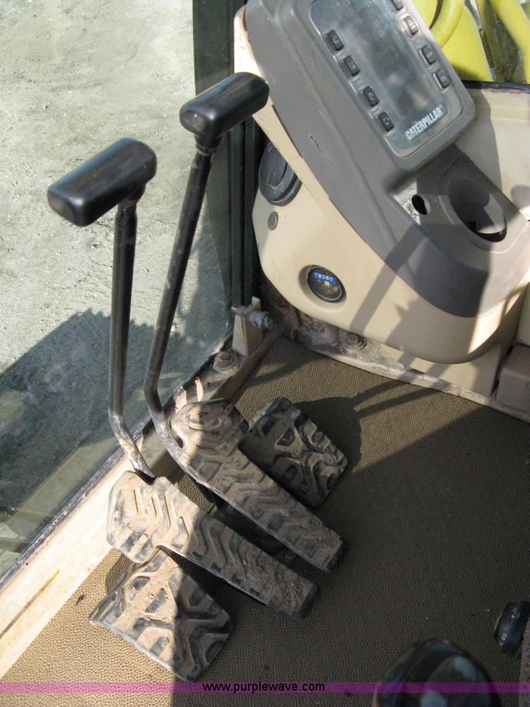 image for item 8044 1998 Caterpillar 322BL excavator