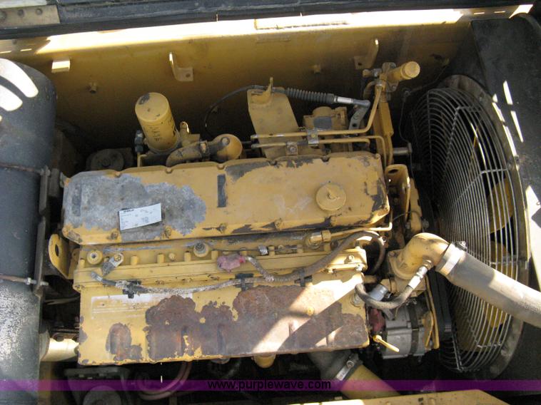 image for item 8044 1998 Caterpillar 322BL excavator