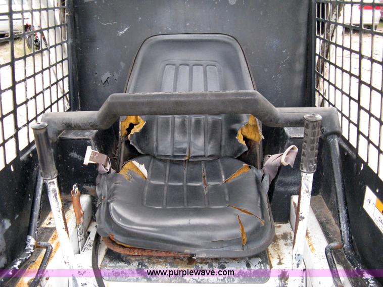 image for item 8045 1990 Bobcat 743B skid steer