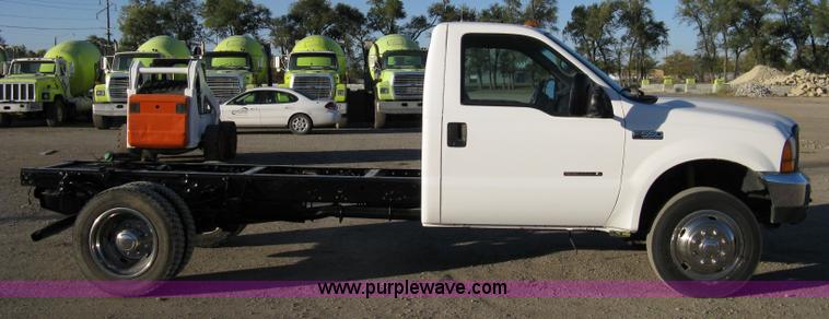 image for item 8047 2000 Ford F550 XL Super Duty dually pickup