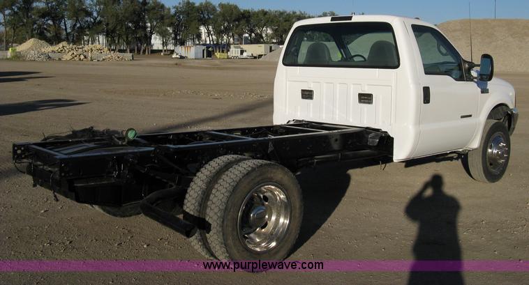image for item 8047 2000 Ford F550 XL Super Duty dually pickup