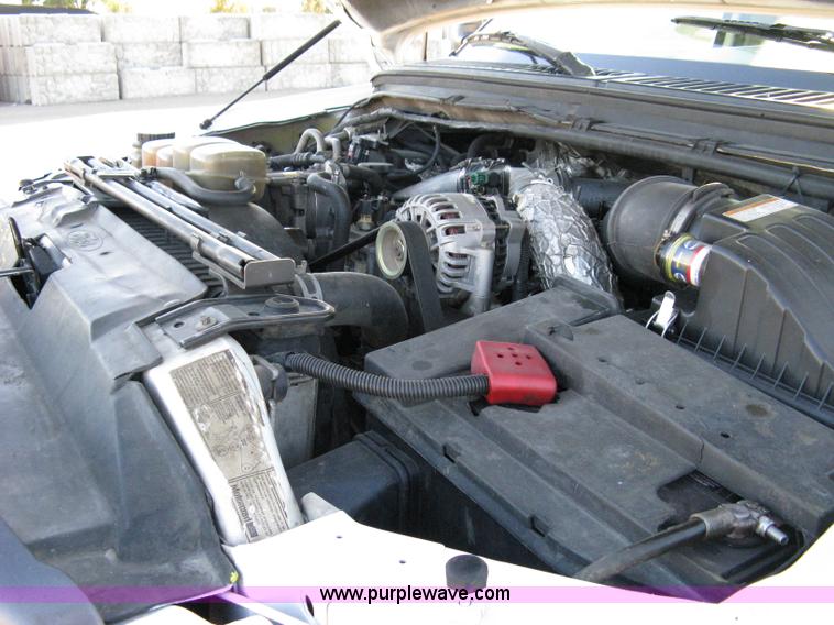 image for item 8047 2000 Ford F550 XL Super Duty dually pickup