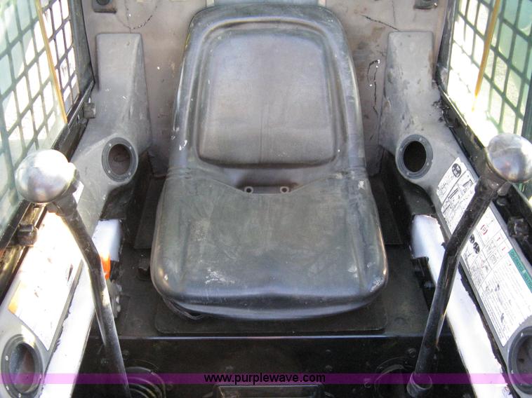 image for item 8048 Bobcat S250 skid steer