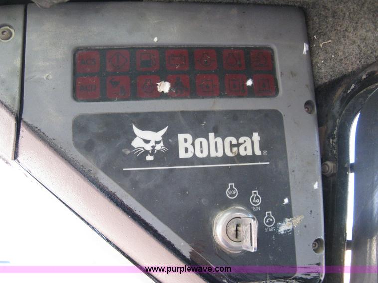 image for item 8048 Bobcat S250 skid steer