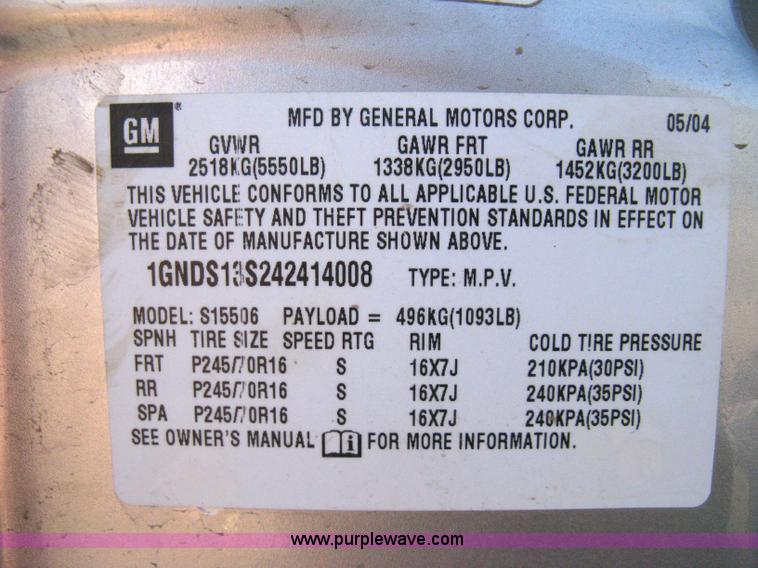 image for item 8056 2004 Chevrolet Trailblazer LS