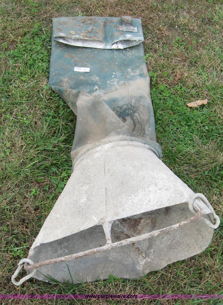 image for item 9282 5' concrete chute
