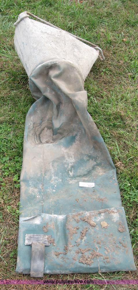 image for item 9282 5' concrete chute