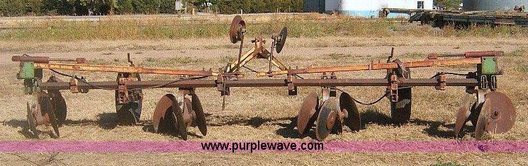 image for item 1867 Tool bar with three point attach