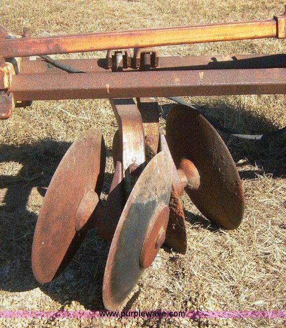 image for item 1867 Tool bar with three point attach