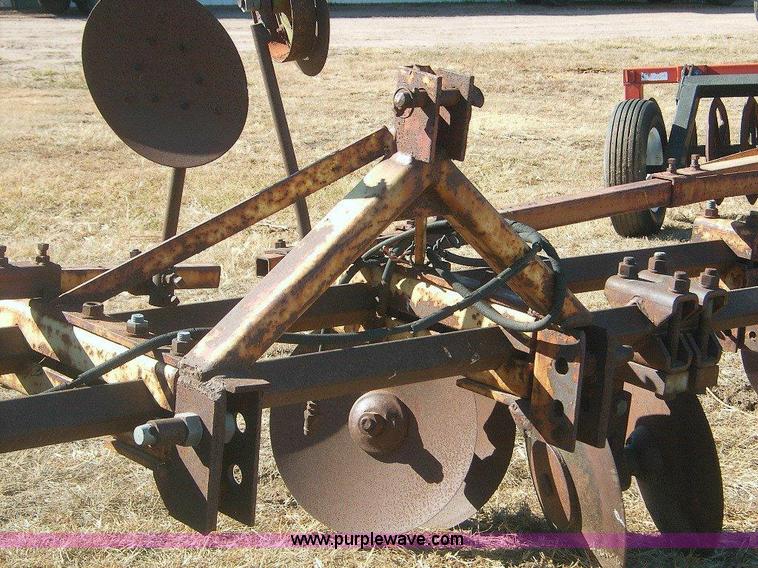 image for item 1867 Tool bar with three point attach