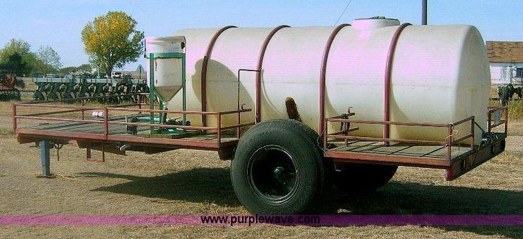 image for item 1868 1993 shop built trailer with 1,000 gallon tank