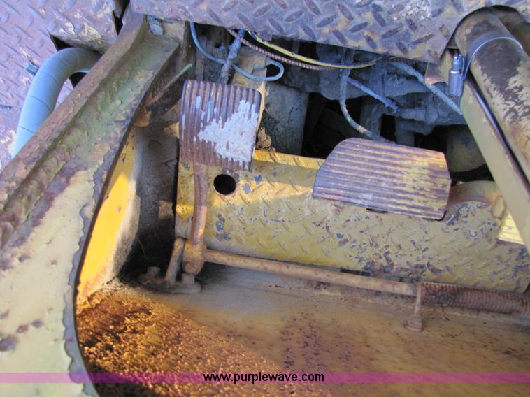 image for item 3541 1960 Caterpillar 944 wheel loader