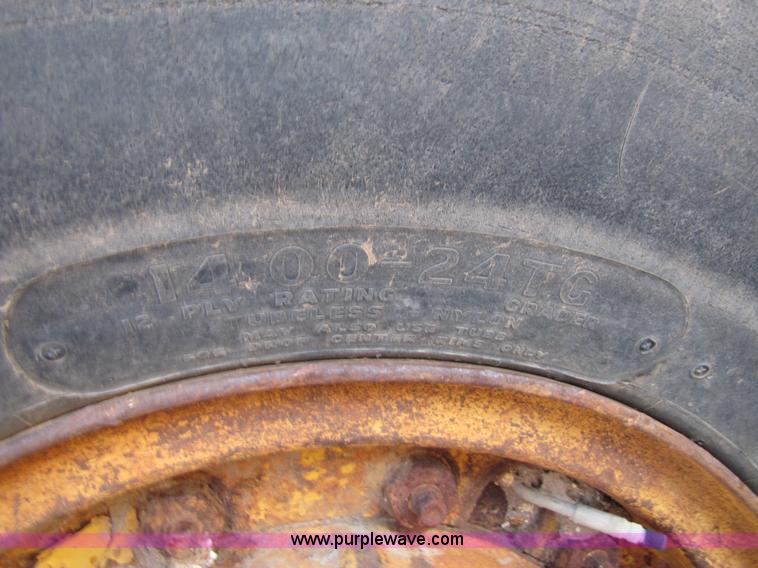 image for item 3541 1960 Caterpillar 944 wheel loader