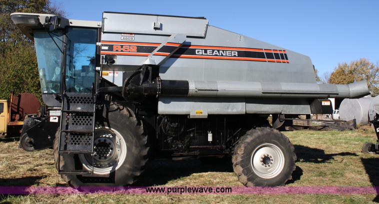 image for item 4642 1992 AGCO Gleaner R-62 combine