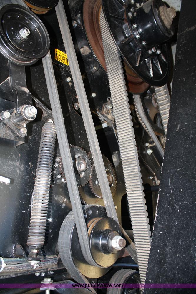 image for item 4642 1992 AGCO Gleaner R-62 combine