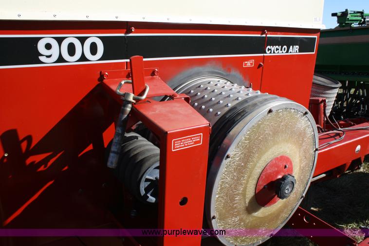 image for item 4645 Case IH 900 Cylo Air planter