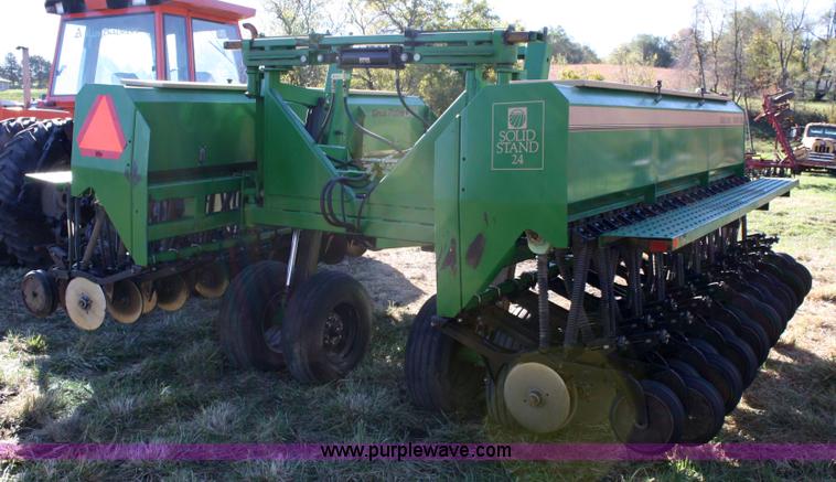 image for item 4646 Great Plains 24' folding drill