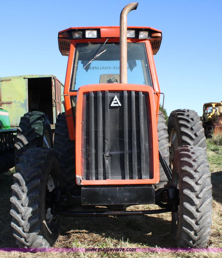 image for item 4647 Allis-Chalmers 8010 MFWD tractor