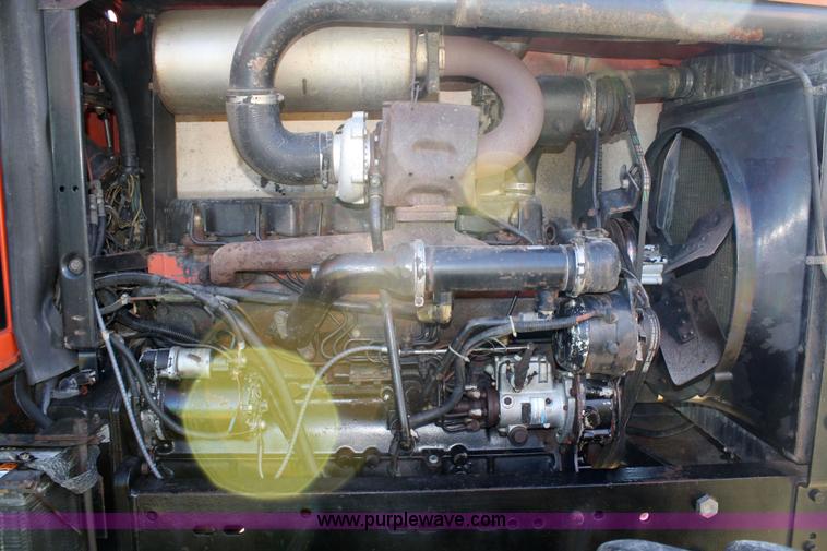 image for item 4647 Allis-Chalmers 8010 MFWD tractor