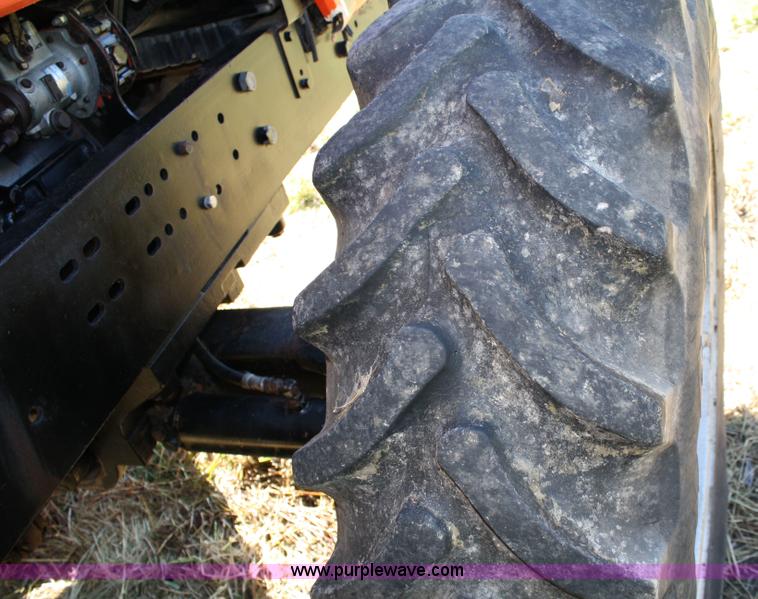 image for item 4647 Allis-Chalmers 8010 MFWD tractor