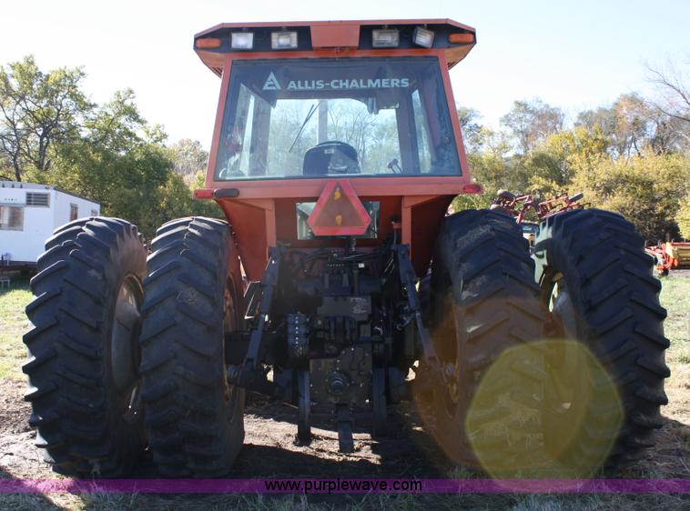 image for item 4648 Allis-Chalmers 8070 MFWD tractor