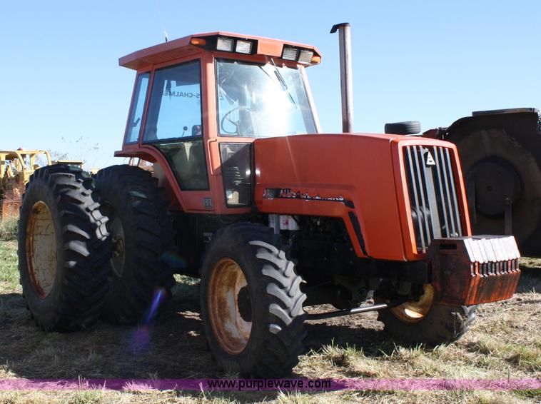 image for item 4648 Allis-Chalmers 8070 MFWD tractor