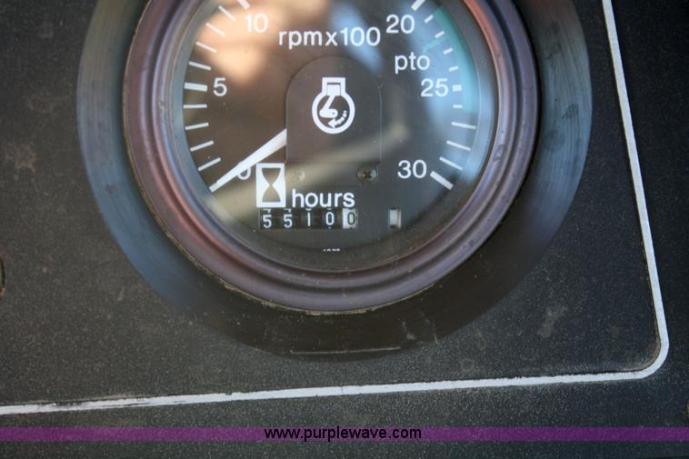 image for item 4648 Allis-Chalmers 8070 MFWD tractor