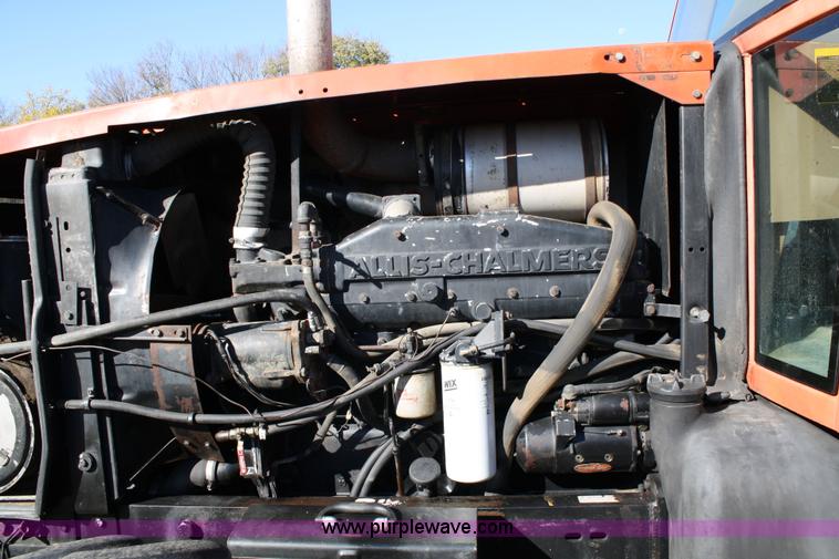 image for item 4648 Allis-Chalmers 8070 MFWD tractor