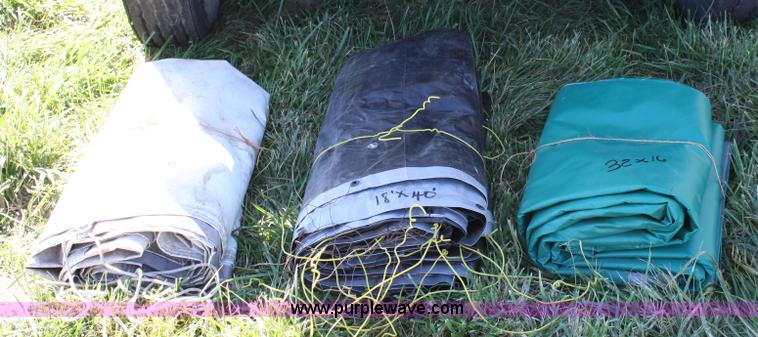 image for item 4655 1970 Chevrolet C60 grain truck