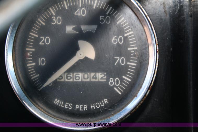 image for item 4656 1965 Kenworth W-923 semi truck