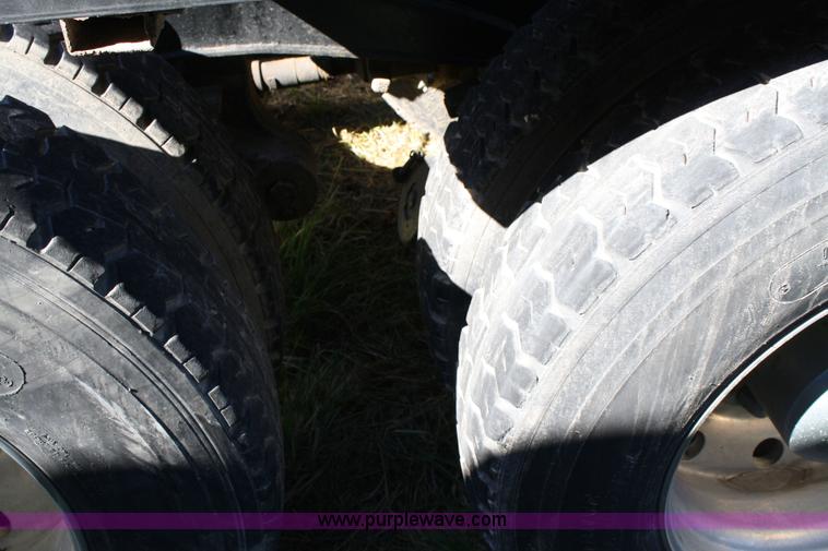 image for item 4656 1965 Kenworth W-923 semi truck