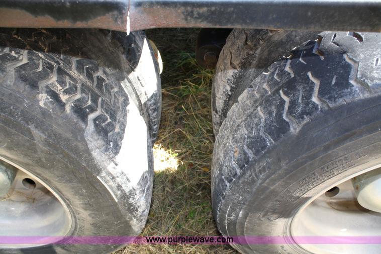 image for item 4656 1965 Kenworth W-923 semi truck