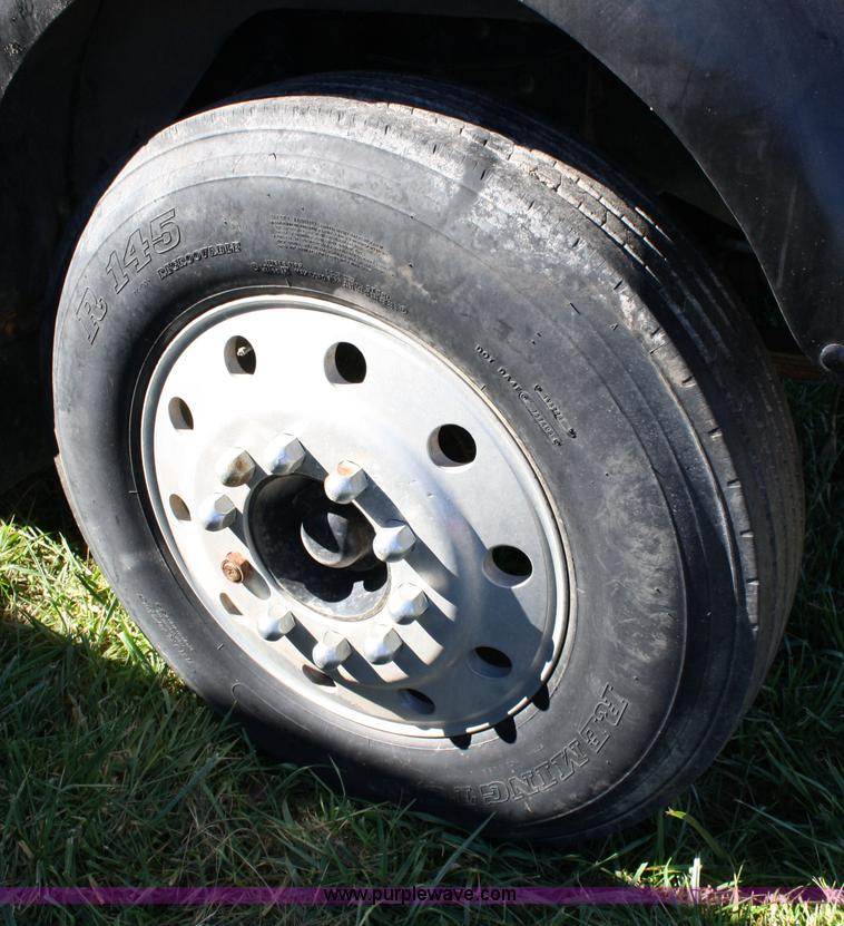 image for item 4656 1965 Kenworth W-923 semi truck