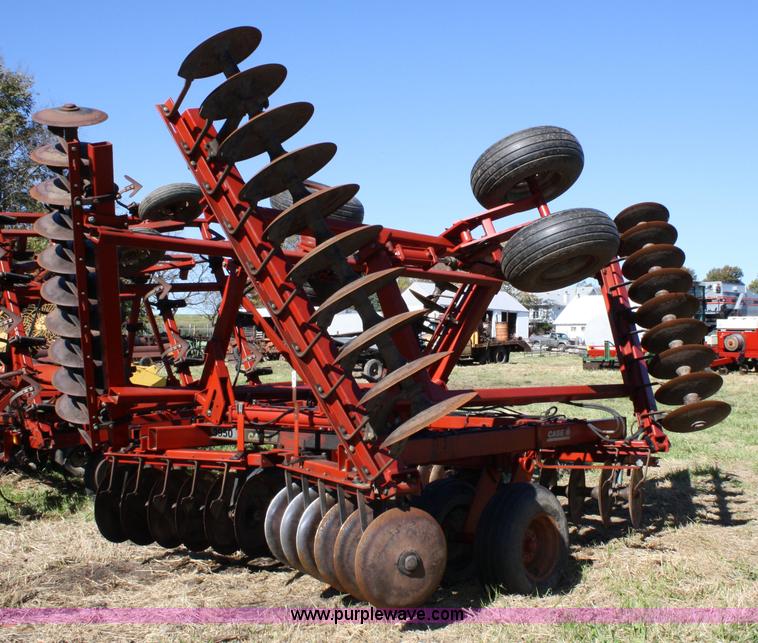 image for item 4664 Case IH 3950 20.5' disk