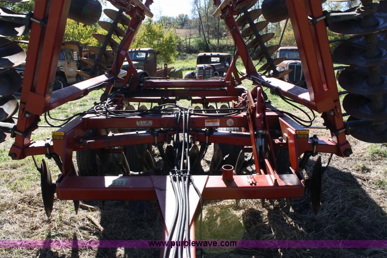 image for item 4664 Case IH 3950 20.5' disk