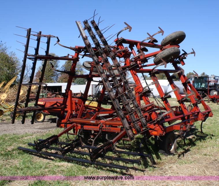 image for item 4665 Case IH 4800FLCU Vibra Shank field cultivator